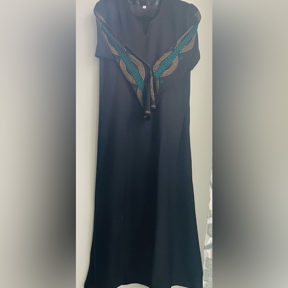 Designer abaya - Picture 6 of 9